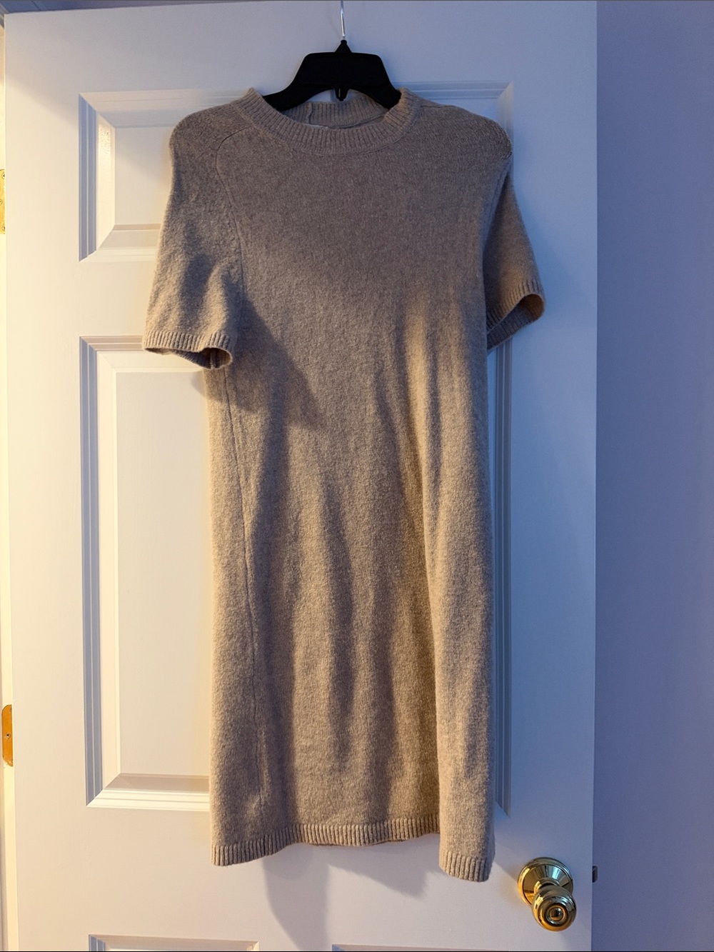 Abercrombie & Fitch Beige Short-Sleeve Knit Mini Dress